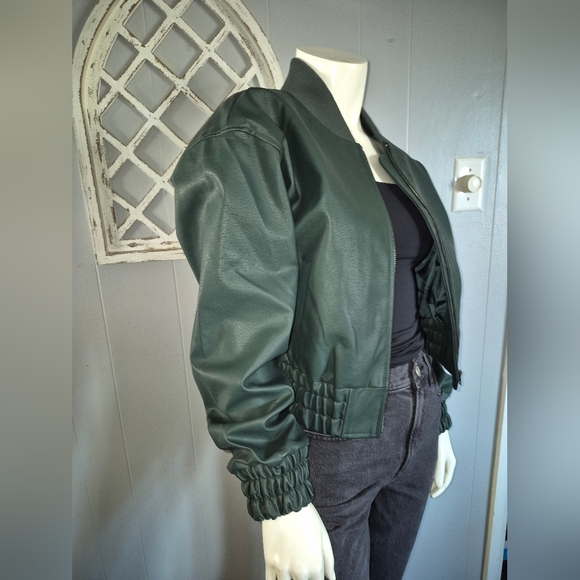 Steve Madden Parker Bomber Green Size Small NWT - Picture 3 of 14